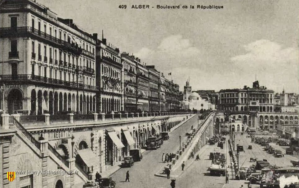 Alger  Boulevard de la Republique.jpg - Alger, Boulevard de la République