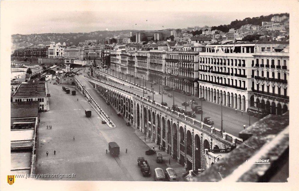 CPA ALGER VUE PANORAMIQUE ET PERSPECTIVE DU BOULEVARD DE LA REPUBLIQUE.jpg - CPA ALGER VUE PANORAMIQUE ET PERSPECTIVE DU BOULEVARD DE LA REPUBLIQUE