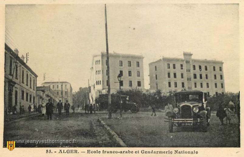 Ecole Franco arabe et Gendarmerie Nationale.jpeg - Ecole Franco arabe et Gendarmerie Nationale