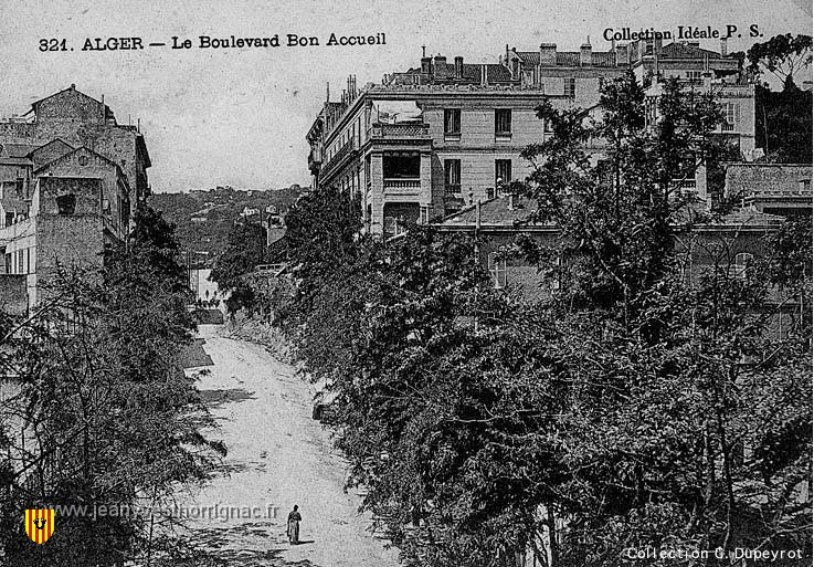 Le Bd Bon  Accueil.jpeg - Le Boulevard Bon  Accueil