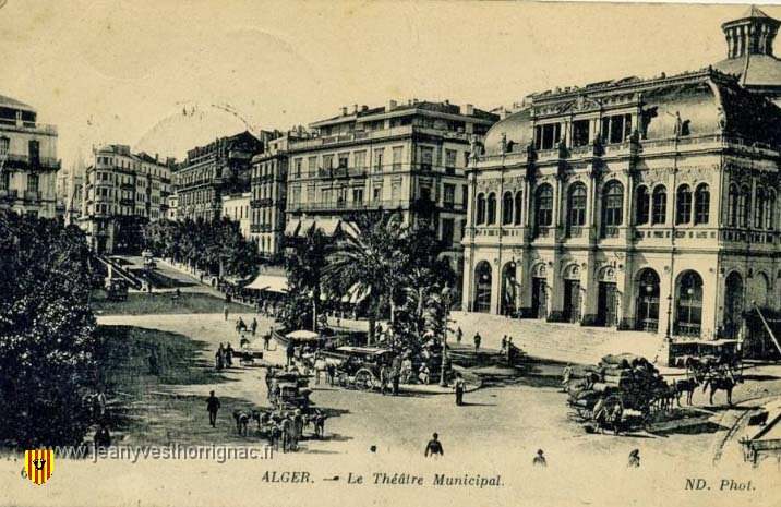 Le theatre Municipal.jpeg - Le théâtre Municipal