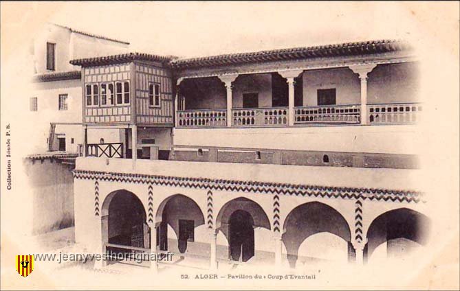 Pavillon du coup de l eventail.jpeg - Pavillon du coup de l'éventail