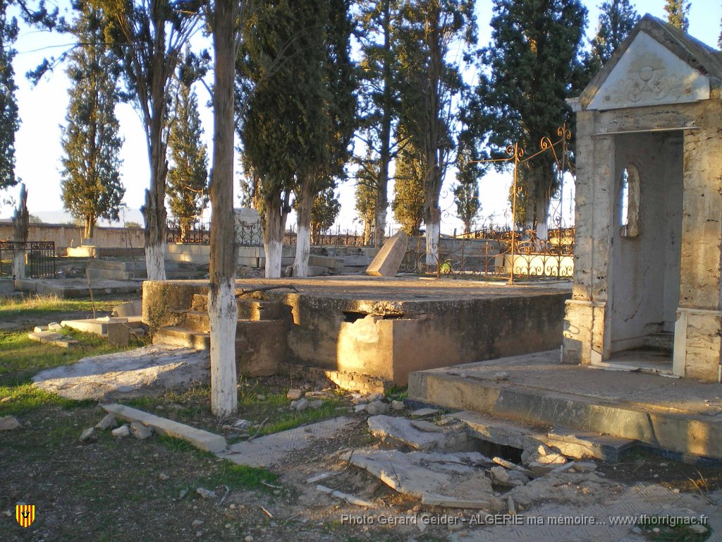 269b.JPG - Cimetière de Détrie.