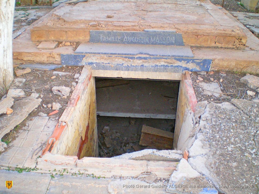 271.JPG - Cimetière de Détrie.