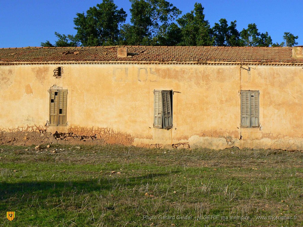 166.jpg - La ferme Ramond. On devine le nom du propriétaire.
