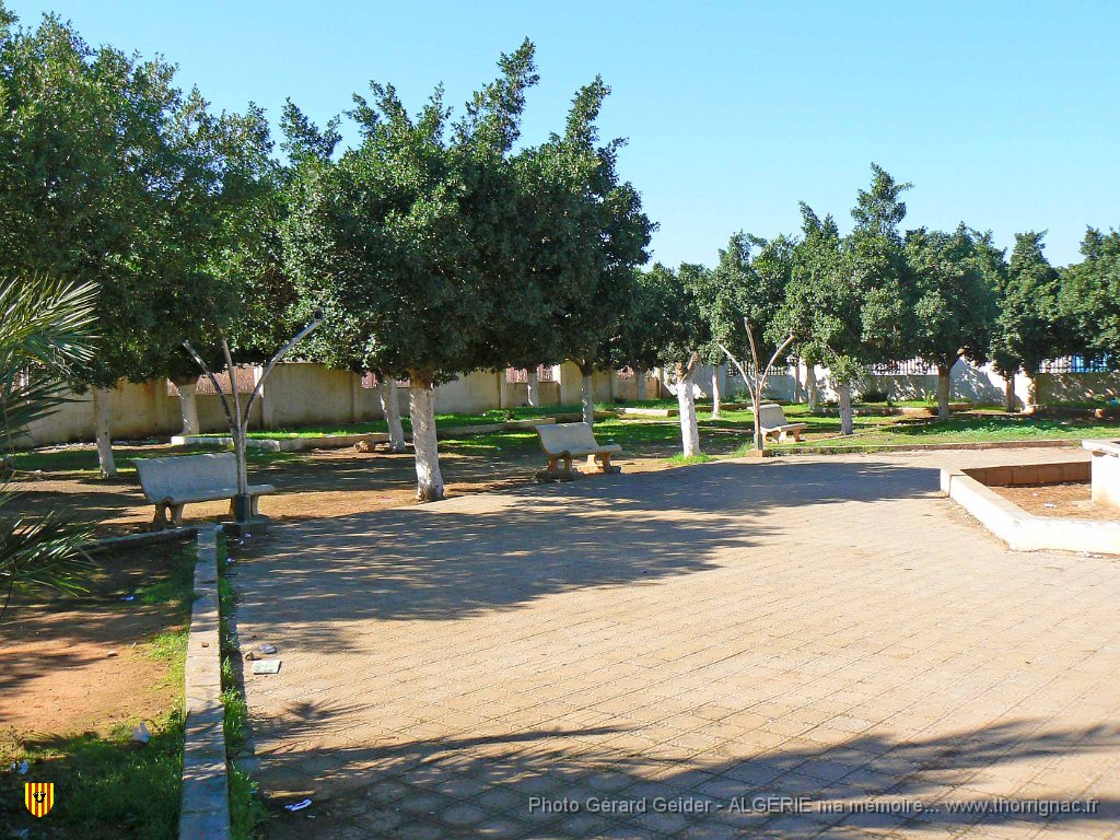 259 place.jpg - La place.