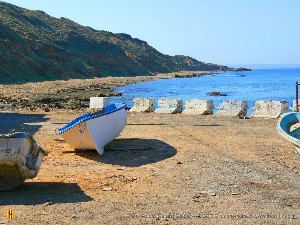 ALGERIE 254.jpg - La Stidia. Son bord de mer.