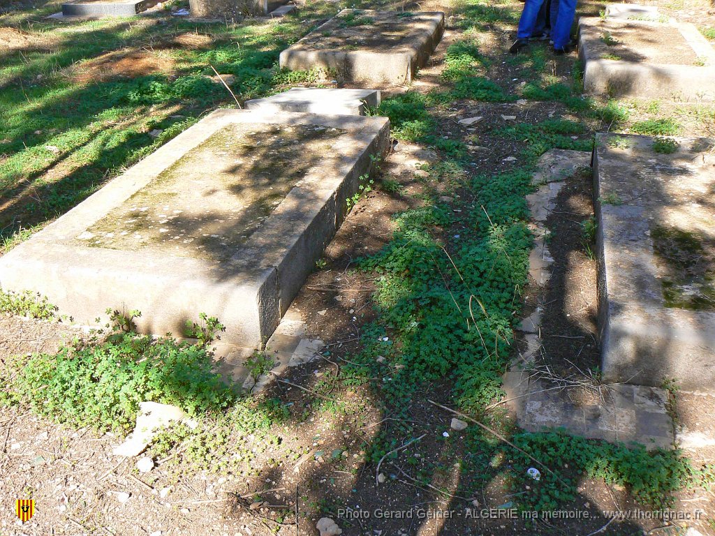 012c.jpg - La stèle de mon arrière grand-père, Auguste, Pierre, Emile Thorignac.