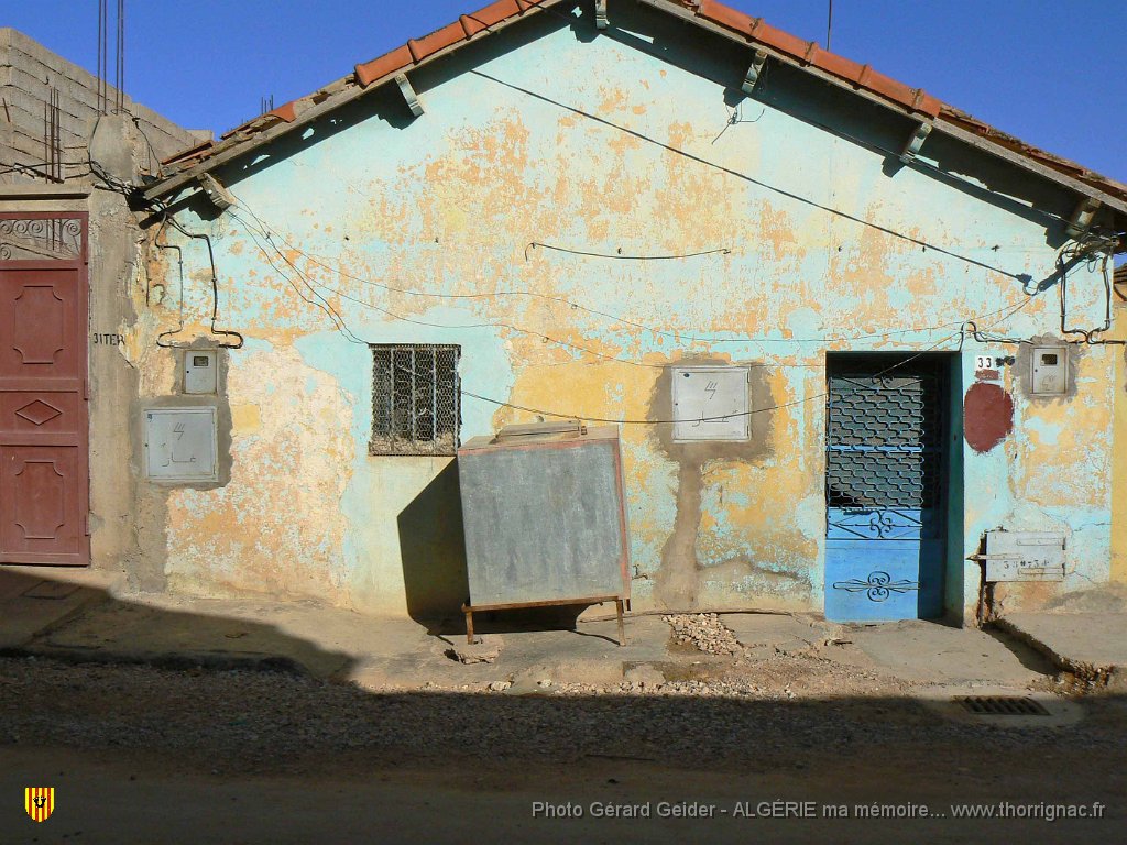 059 garage de la traction.jpg - Le garage de la traction, maison Armand Geider.