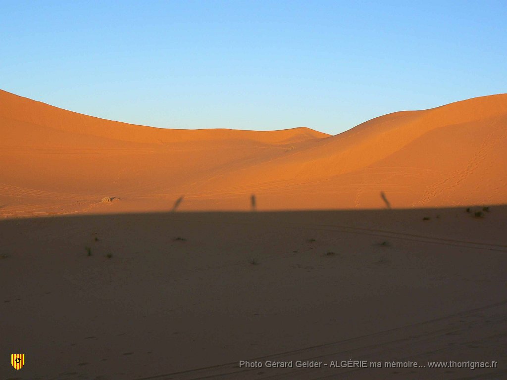 369.jpg - Depuis la crête.