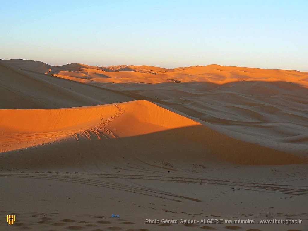 371.jpg - Depuis la crête.
