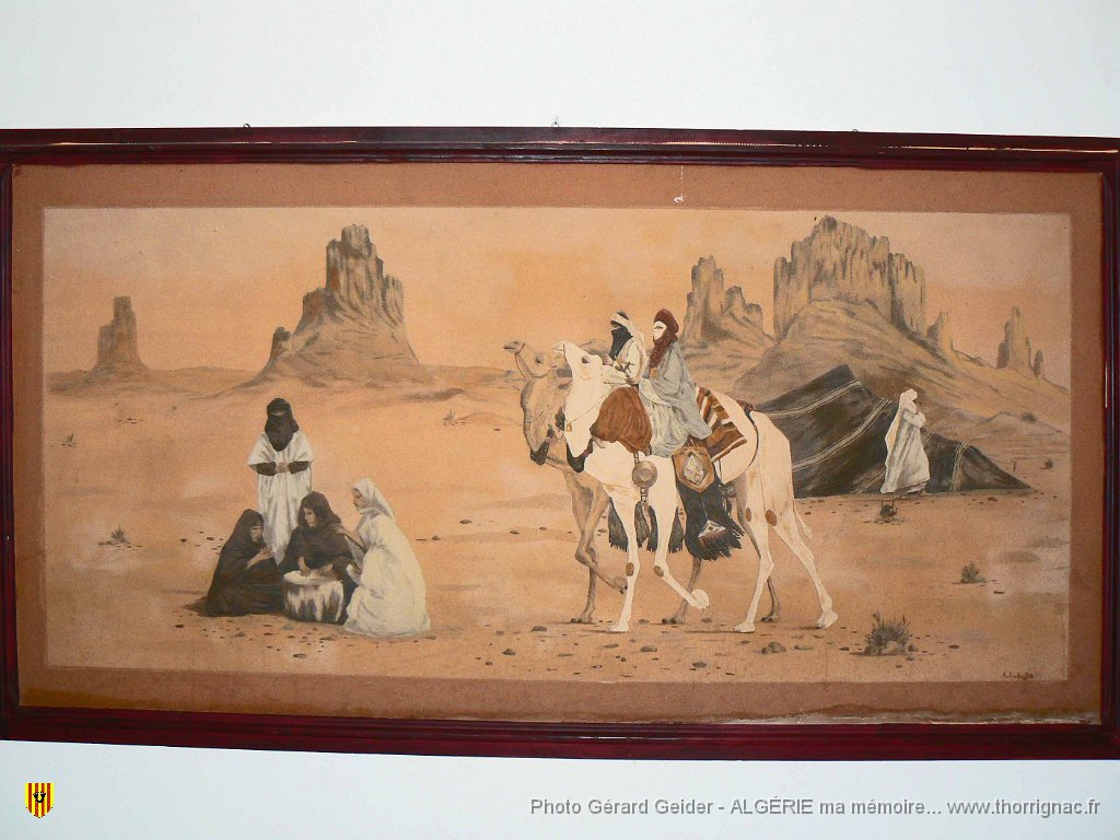 423 hotel de bechar.jpg - Tableau de sable. Hôtel de Colomb-Béchar.