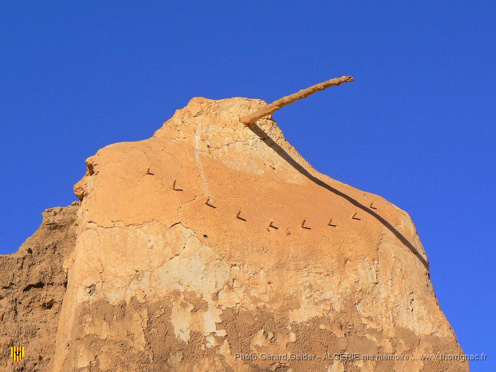 448 cadran solaire.jpg - Un cadran solaire.