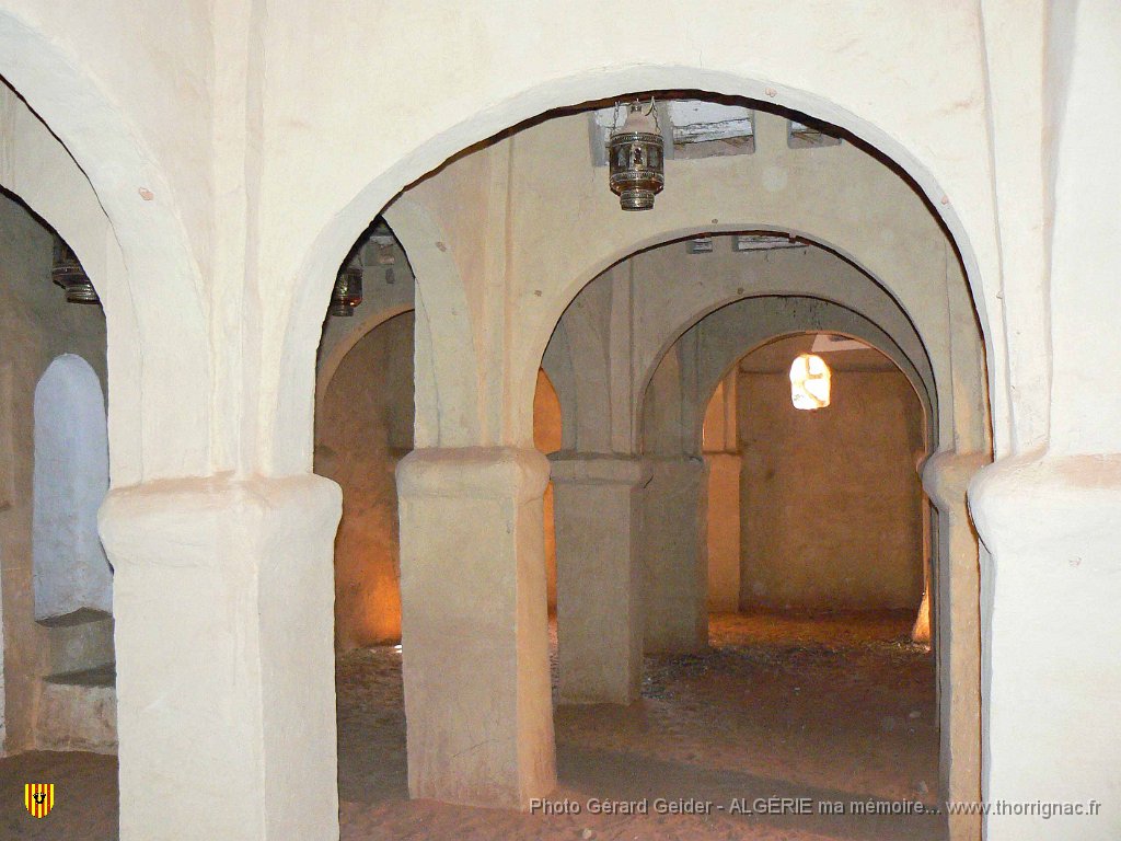 451 salle de prieres.jpg - Salle de prières.