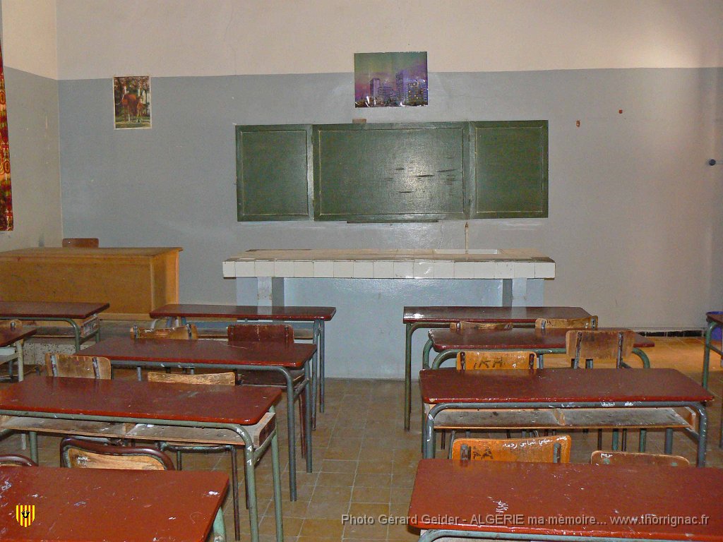 278 la salle de physique.jpg - La salle de physique.