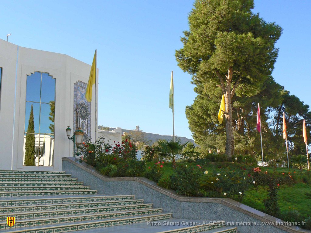 293.jpg - L'auditorium de la fac.