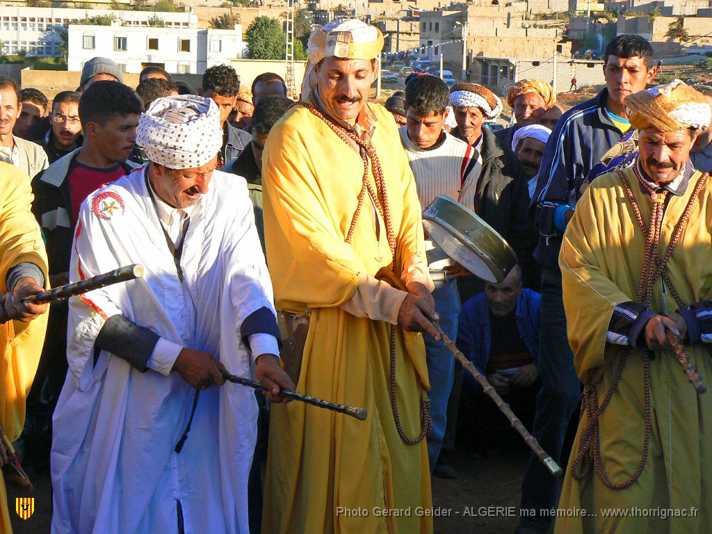 324 danse traditionnelle.jpg - Fantasia.