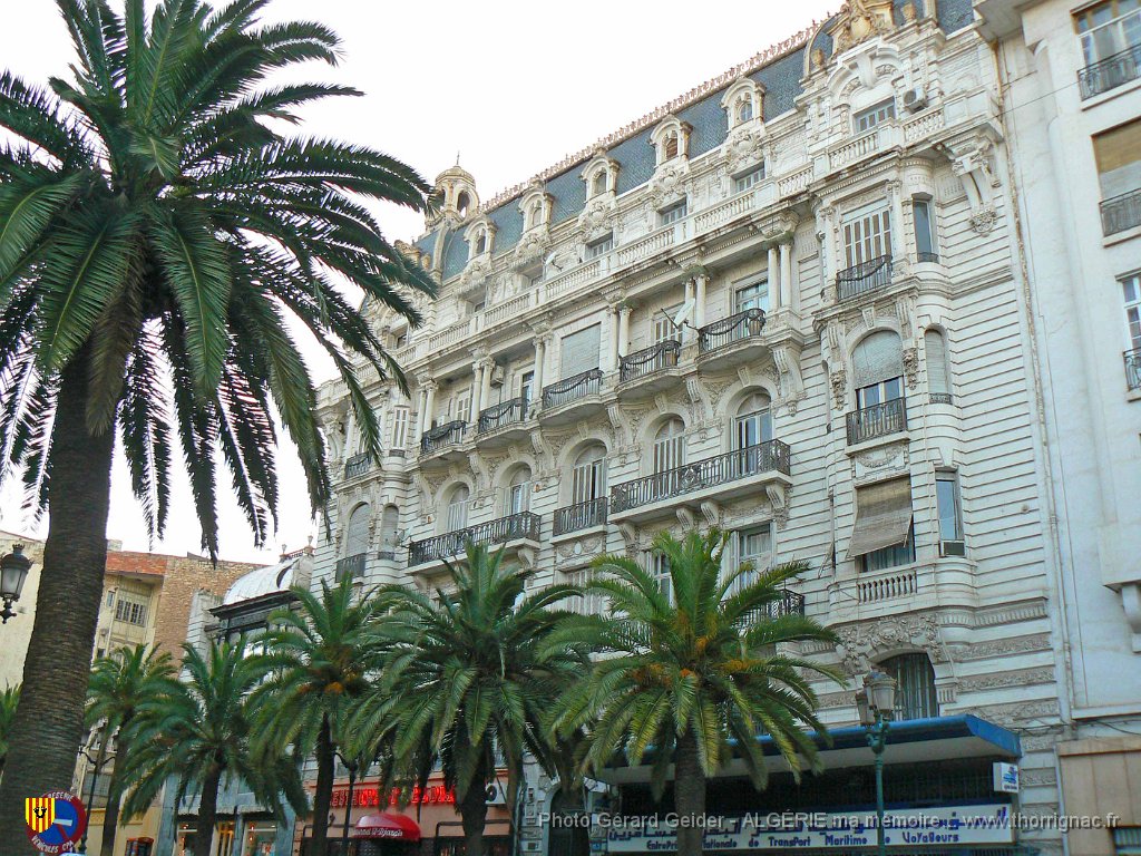 117.JPG - Le boulevard Galliéni.