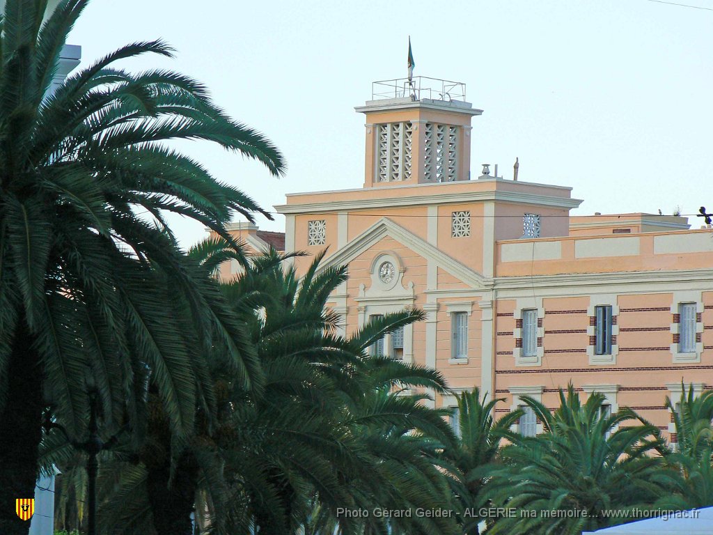 118 ex lycee Pasteur consulat de France.JPG - L'ancien lycée Pasteur devenu consulat de France.