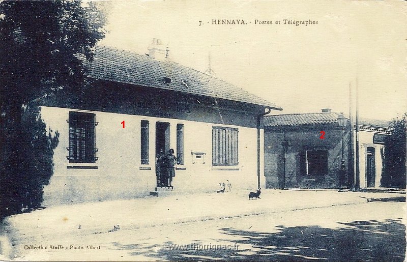 hpqscan0008.jpg - N° 1 : La poste - N° 2 : l'épicerie Mimoun Touati. 