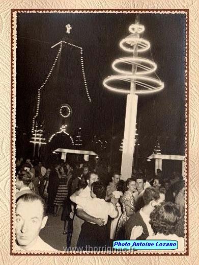 img 4.jpg - Hennaya. Fête du village dans les années 1950 (à confirmer)