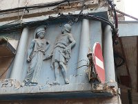 Relief dans une rue qui donne dans la rue d'Arzew