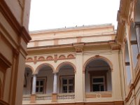 La mairie côté cour