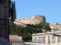 Place Kléber et en haut le Château-Neuf : Place Kléber .