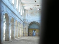 L'intérieur de l'église Saint-Louis, quartier de la Marine