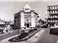 La Maison du colon et la place Kargentah