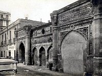 Demontage de la porte Caravansail