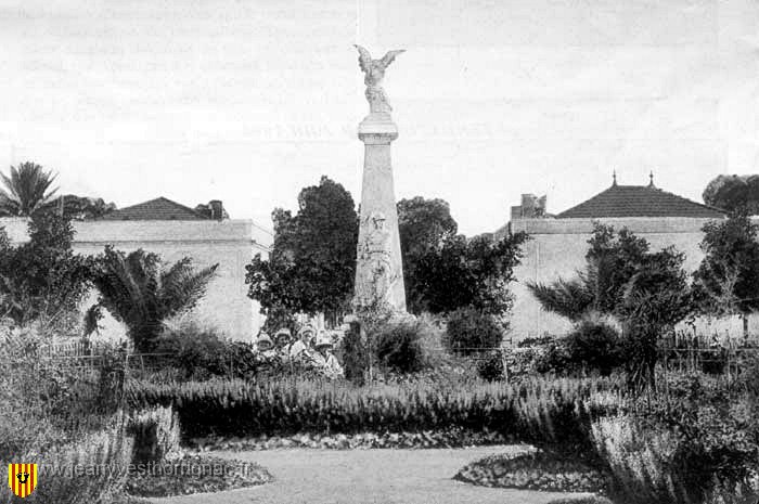 monument.jpg - Monument aux morts