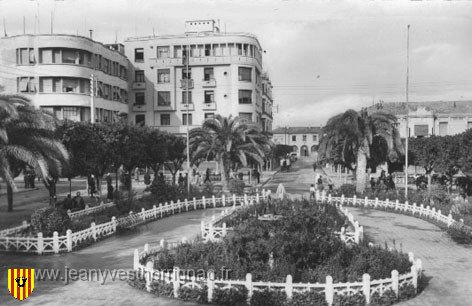 Ain Temouchent place Gambetta.jpg - Place Gambetta