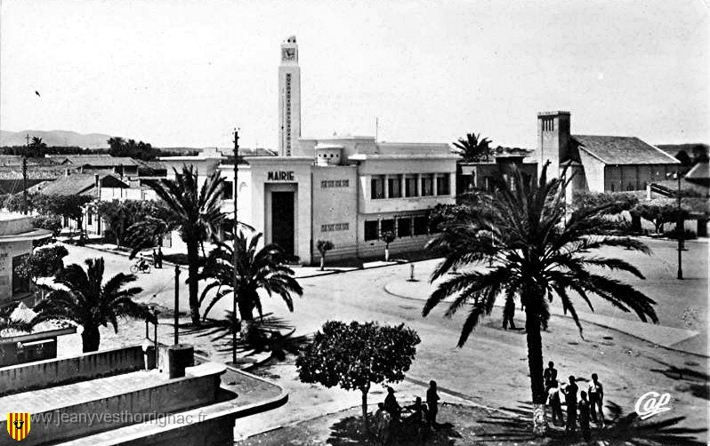 La place et la mairie.jpg - La Place et la Mairie