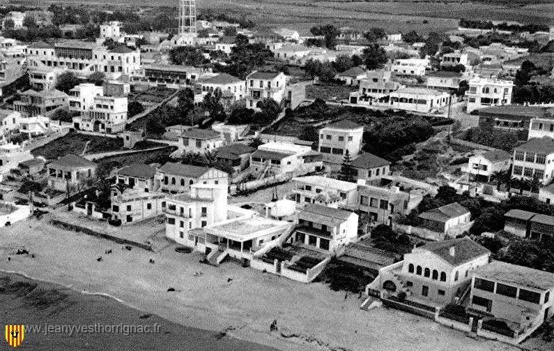 La plage et ses villas.jpg - La plage et ses villas