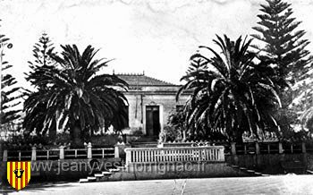 la mairie et le square.jpg - La Mairie et le Square