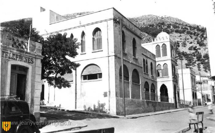 1MEK20Ecole.jpg - L'école