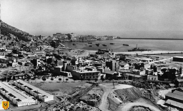 3MEKport08.jpg - La ville et le port