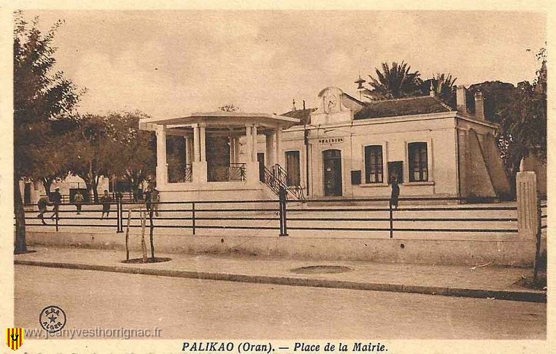 mairie palikao place.jpg - Place de la Mairie