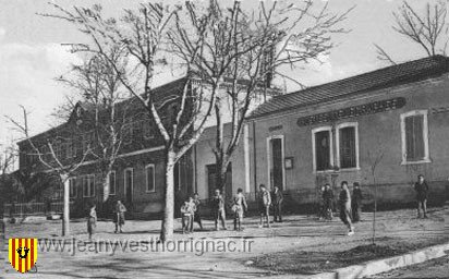 Tassin poste et ecoles.jpg - La poste et les écoles