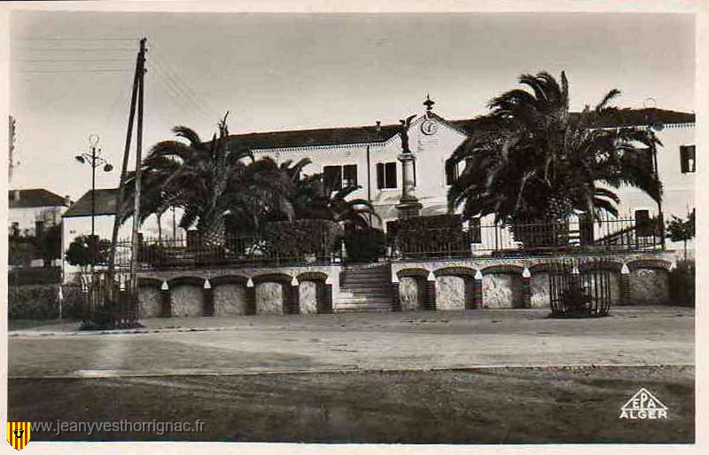 tassin ecoles.jpg - L'école