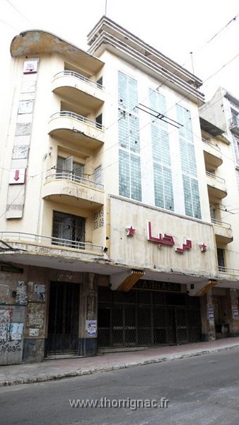 16.jpg - Le cinéma l'Escurial, Boulevard Georges Clemenceau 