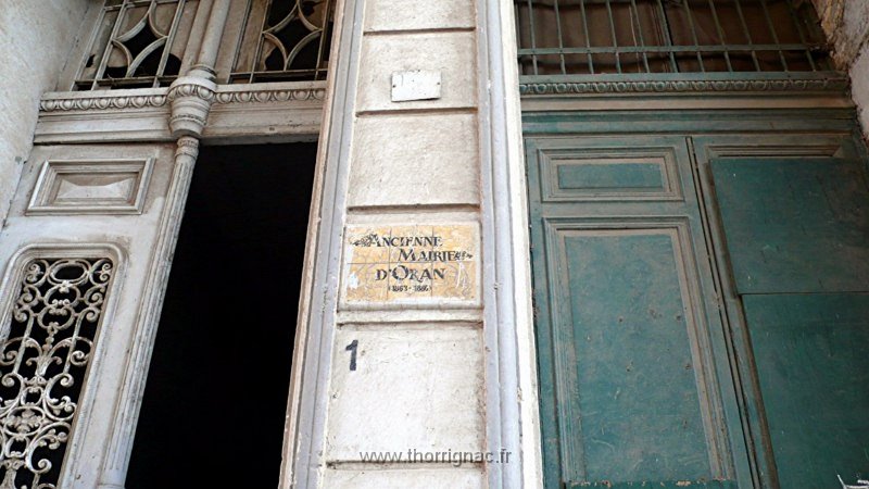 195.jpg - Plaque de l'ancienne Mairie - 2010