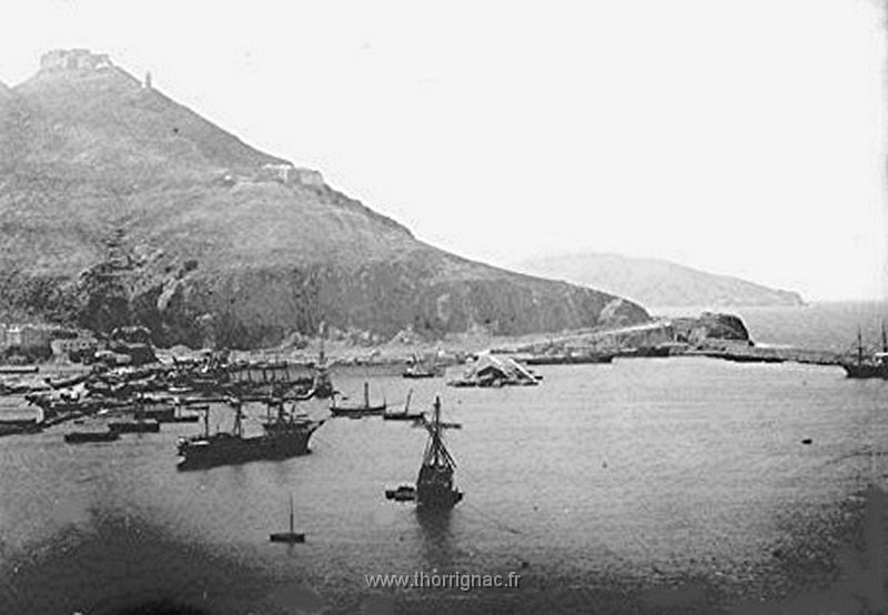 237.jpg - Port d'Oran en 1881