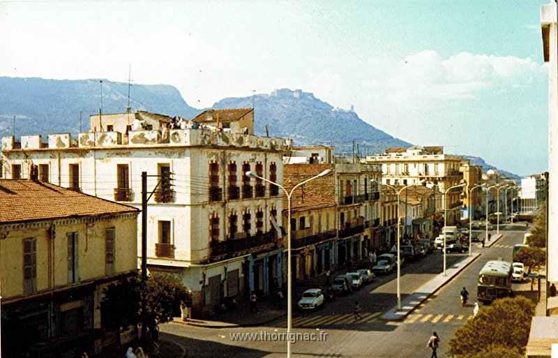281.jpg - Boulevard de Mascara, août 1975