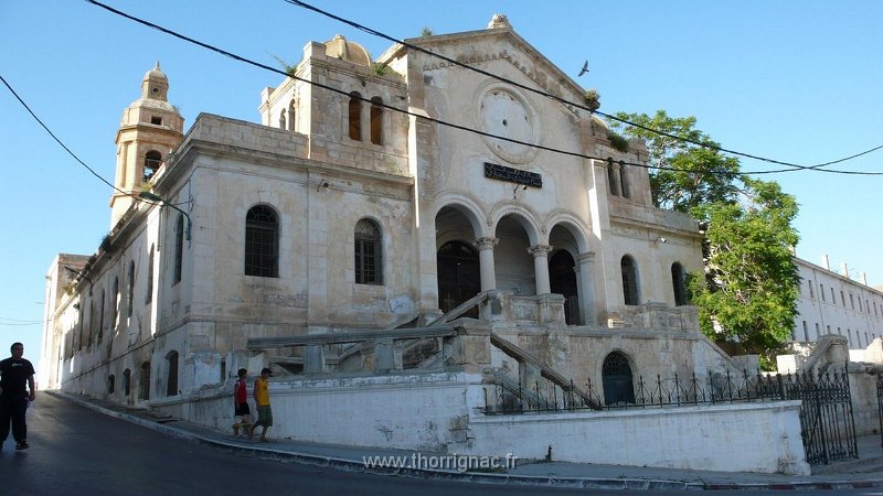 301.JPG - Eglise Saint-Louis, ancienne cathédrale d'Oran - 2010
