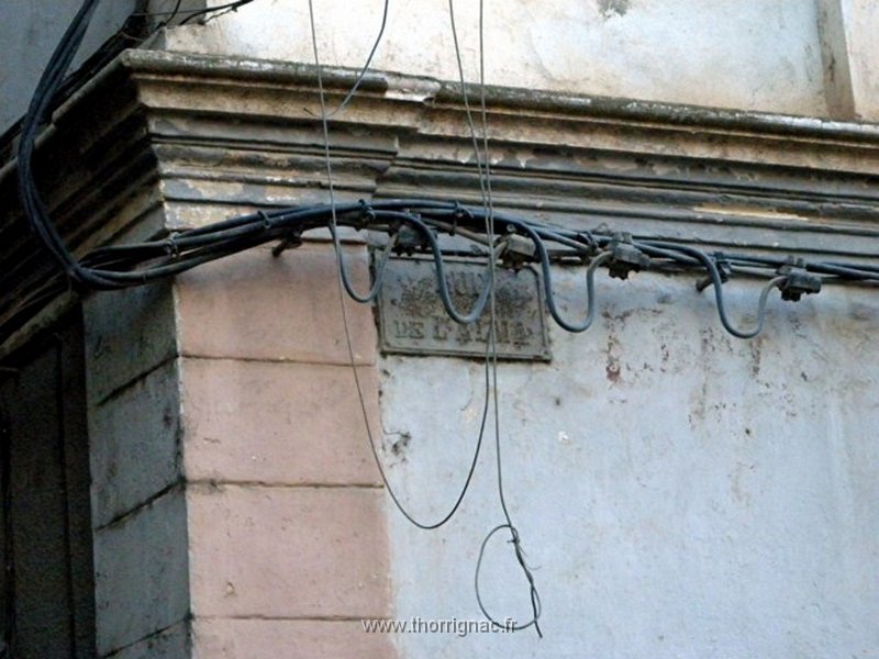 346.jpg - L'ancienne plaque de la rue de l'Alma