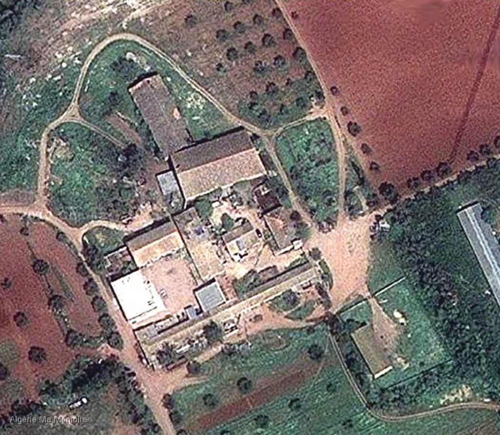 Ferme vue satellite.jpg - La ferme vue par satellite
