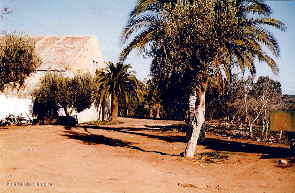 La ferme avant 1962 1.jpg - La ferme après 1962