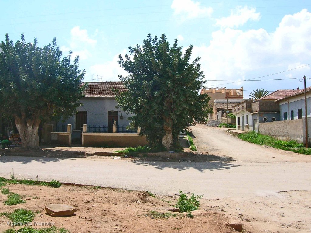 Maison Michel ou Andre Quintard 3.JPG - Lavayssière